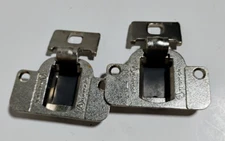 AMEROCK 2110-2 Cabinet Hinges Self Closing w/ 06U Base Plate 7/16" OL