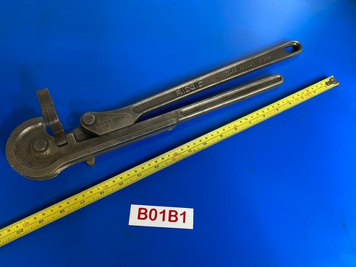 398 Tube / Pipe Tubing Bender - U.S.A. 