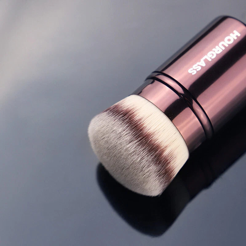 HOURGLASS Retractable Kabuki Brush Portable Powder Foundation Brush NEW - Image 4 of 4