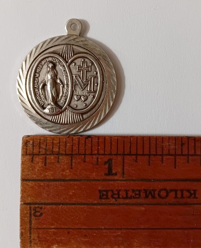 Mutter Maria 1830 Medaille Katholische Kirche von Wyandanch N.Y. - Bild 2 von 3