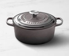 Signature Enameled Cast Iron Round Dutch Oven, 5.5 Qt.  In Oyster,  Le Creuset