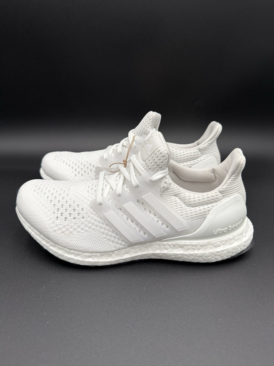 ultra boost 1.0 triple white