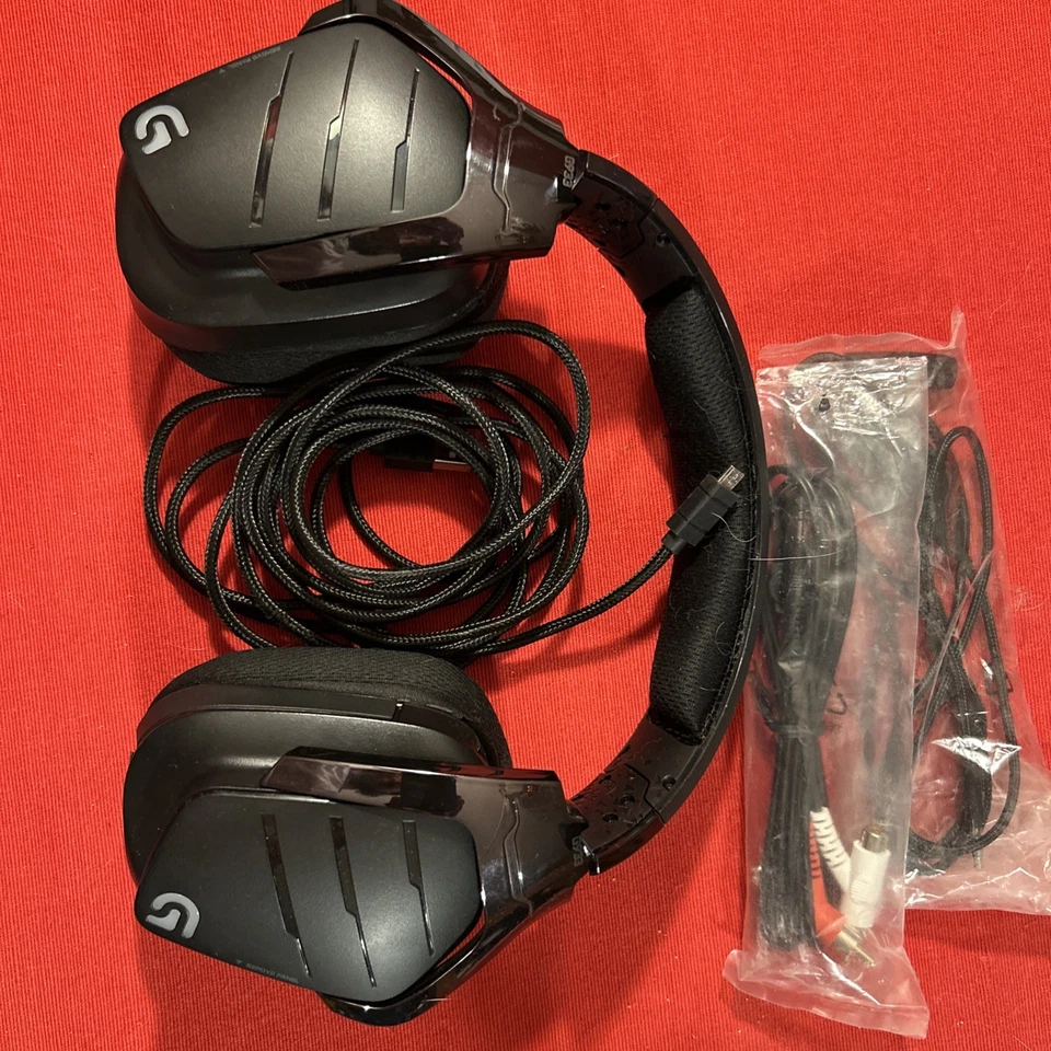 Logitech G933 Artemis Spectrum Wireless Gaming-Headset - Bild 2 von 3