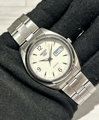 Vintage] Seiko 5 Automatic 7S26-0060 silver Dial Men's Watch Day