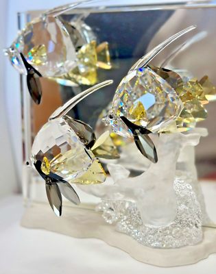 Swarovski Crystal Retired Wonders of the Sea COMMUNITY