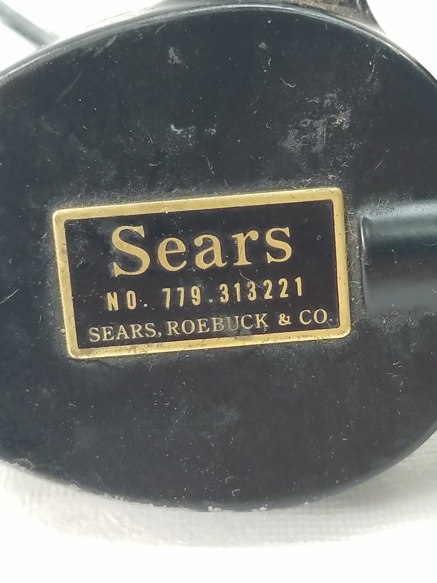 Vintage Sears Roebuck Fishing Spinning Reel No 779-313221