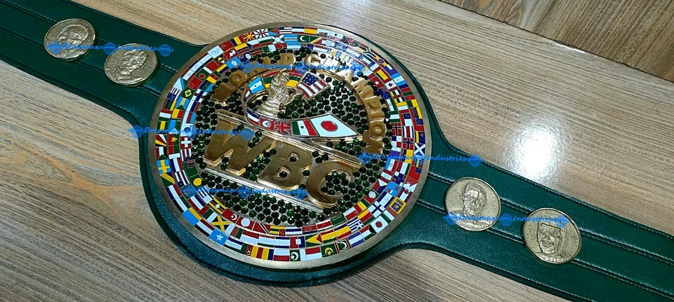 Cinturón Campeonato Mundial de Boxeo Esmeralda CMB - Placas 3D de 8 mm - Consejo Mundial de Boxeo Foto 3 de 4