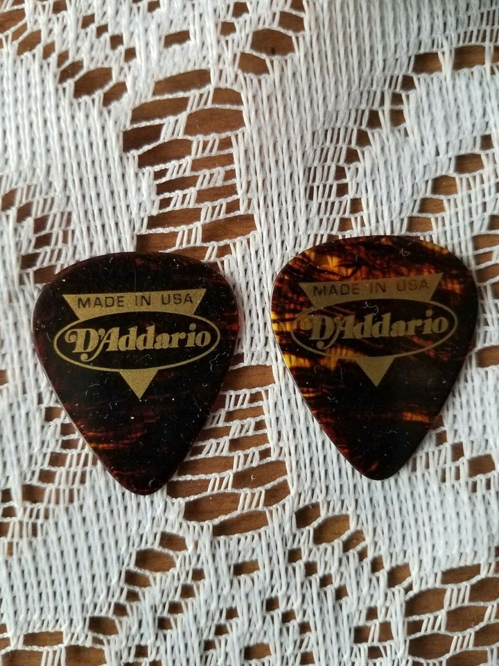 vintage-lonestar-country-band-guitar-picks-from-90s-tour-ebay