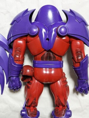 Hasbro X-MEN Onslaught Marvel Legends Action Figure Red