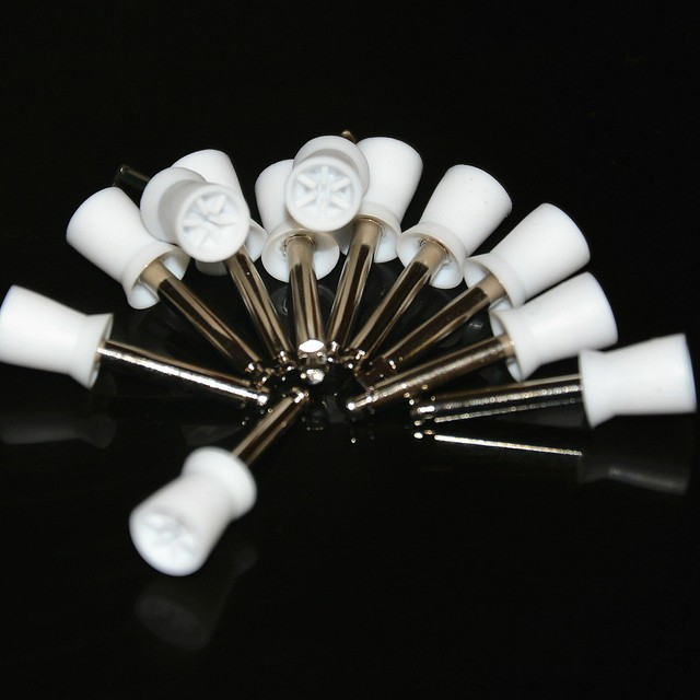 100 Pcs Dental Disposable Rubber Prophy Cup Flat/Tapered/Screw