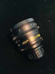 Arri-Zeiss-Ultra-Prime-28mm-t-1-9-Excellent-Condition-PL-Mount