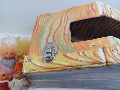 Vintage 1960s Troll House Cave Carrying Case Playset W/ 10 Trolls Included - Picture 15 of 24