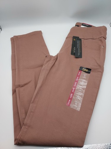 Sculpting Fit Slim Leg Pull On Jean 