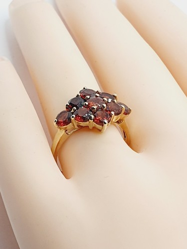 9ct Garnet Kite Cluster Yellow Gold 375 Ring Small Size L 3/4 Full Hallmarked - Picture 15 of 22