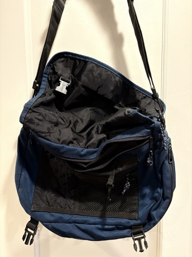 Eastpak Vintage Shoulder Bag Messenger Leather Navy Blue Expandable Rare USA - Picture 5 of 11