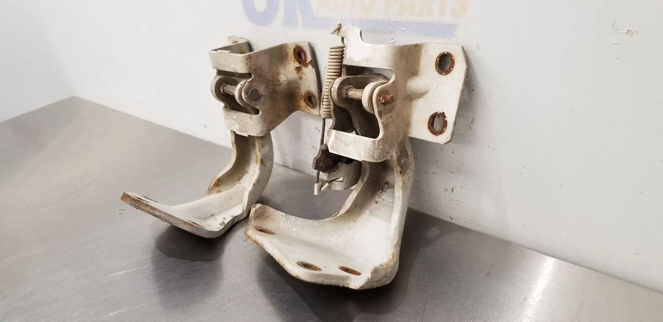 1968 年凯迪拉克 DEVILLE 门环套装上盖和下前左驱动器 — 第 3/4 张图片