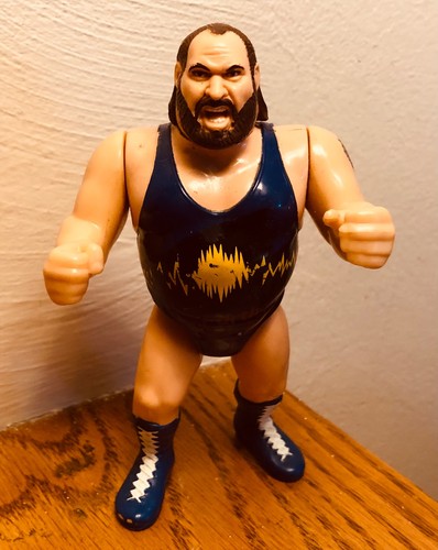 EARTHQUAKE (aka John Tenta ) WWF wrestling FIGURE ...