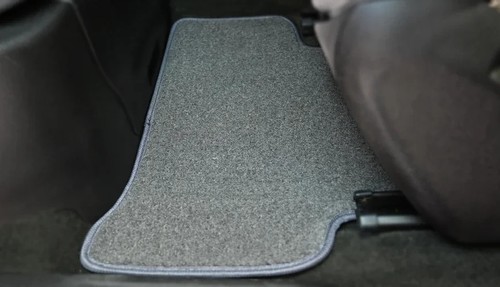 Full Set 2 Rows 4 Pc Endura Carpet Custom Floor Mats for Malibu - Made in USA - Picture 9 of 27