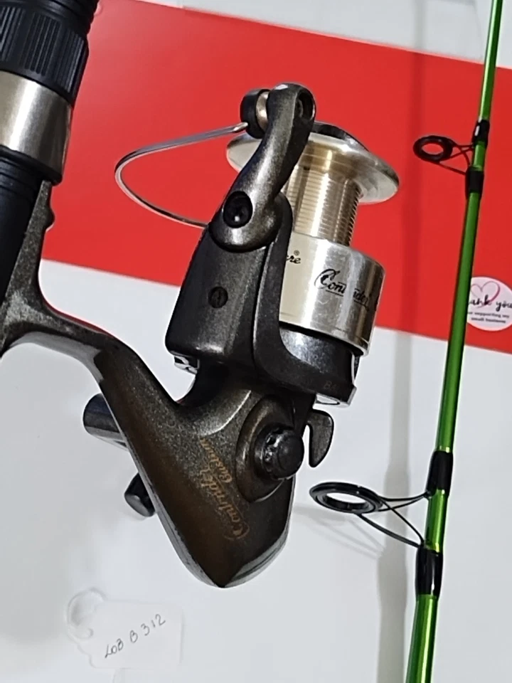 Caña de pescar giratoria Zebco Bite Alert 7' MH 17-50 lb y carrete Shakespeare... Foto 4 de 4