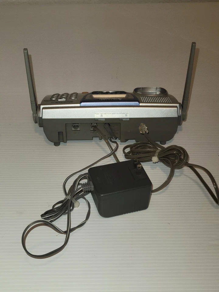 Base celular Panasonic KX-TG2740 con cables de alimentación probados Foto 2 de 4