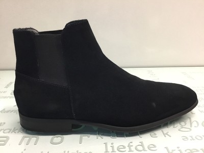 calvin klein larry chelsea boot