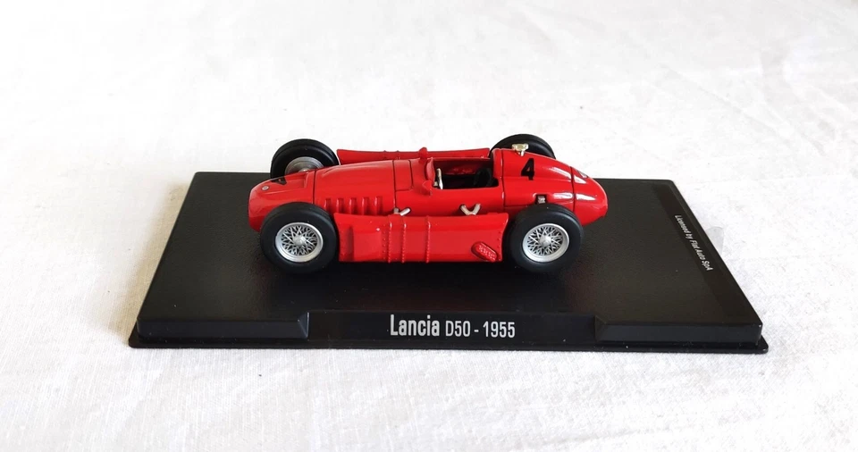 LANCIA D50 1955 1:43 n 4 Alberto Ascari + Fascicolo n 36 Perfetta aperta perfoto - Immagine 2 di 4