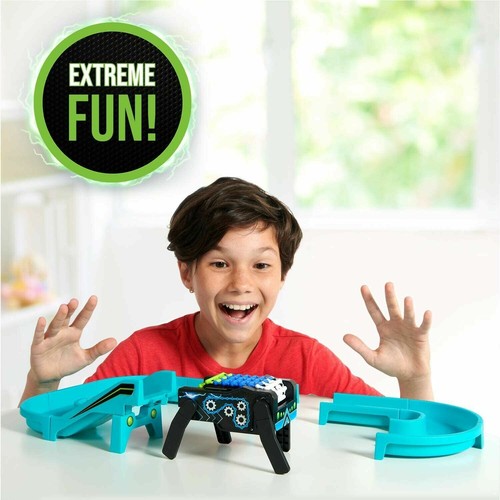 WowWee Power Treads - All-Surface Toy Vehicles - Extreme Takeover Pack - 70+ Set - Picture 3 of 7