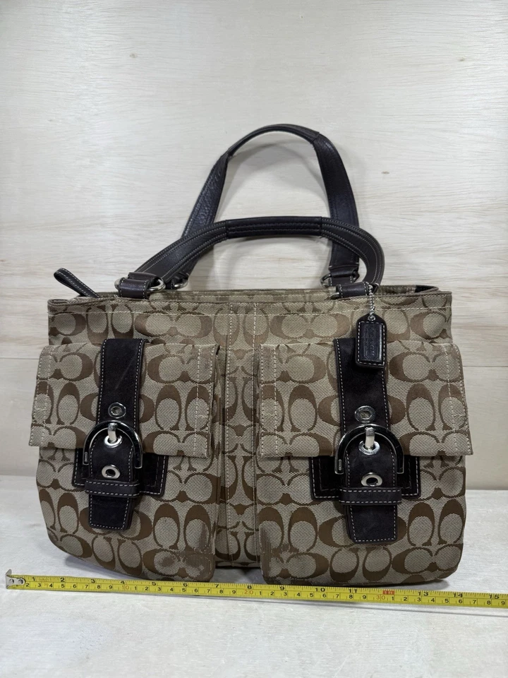 Bolso de hombro COACH Signature Soho con hebillas cuero marrón oscuro tostado gamuza Foto 3 de 4