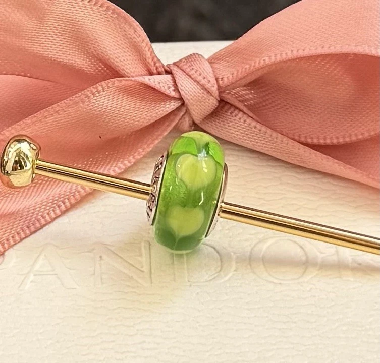 Original Pandora Murano „Herzen“ lindgrün , 925 silber #790656