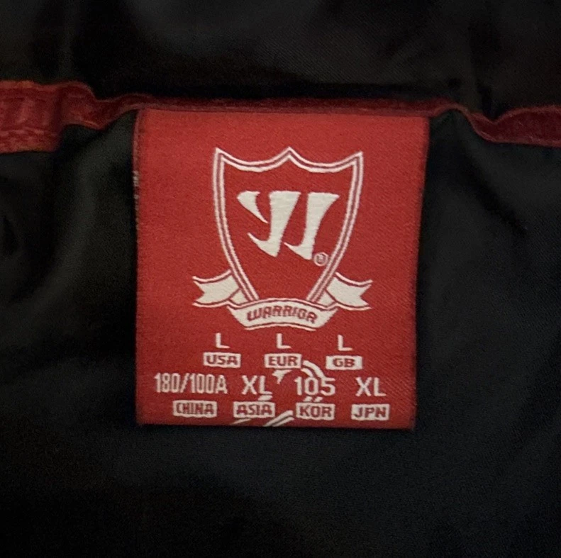Liverpool FC Padded Warrior Training Coat, Large, Excellent Condition - Image 4 of 4