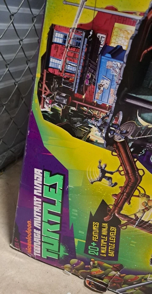 Jogo Secret Sewer Toir TMNT Teenage Mutant Ninja Turtles INCOMPLETO - Imagem 3 de 4