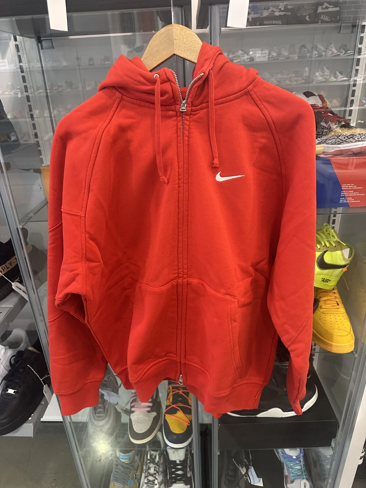 Sweat à capuche zippé rouge Supreme Nike neuf taille M ENVOI RAPIDE