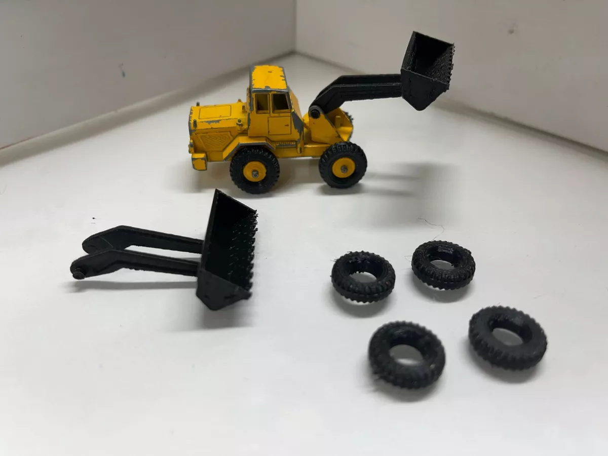 lesney matchbox no 69 small hatra loader 1 set of wheels and replacement bucket