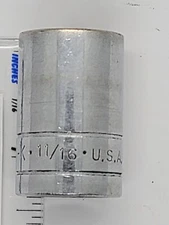 SK 1/2" Drive 12 Point 11/16 In. Shallow SAE Socket 40122 USA S101