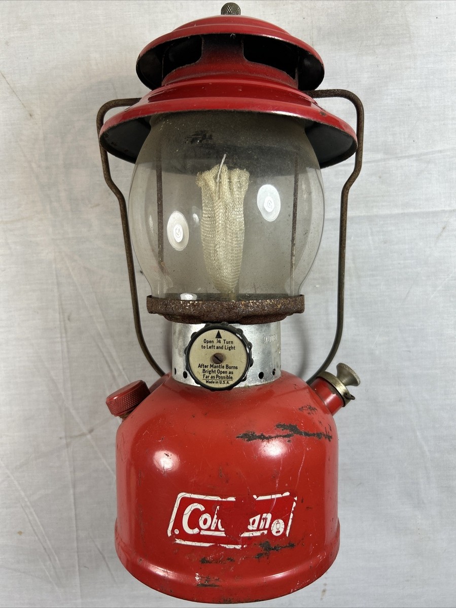 COLEMAN Model 200 A Vintage GAS LANTERN Marked 10 / 73 RED COLEMAN Model 200 A Vintage GAS LANTERN Marked 10 / 73 RED