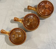 Set Of 3 Ceramic Soup Bowls 15 Oz, Crocks With handle  Lids White/Brown