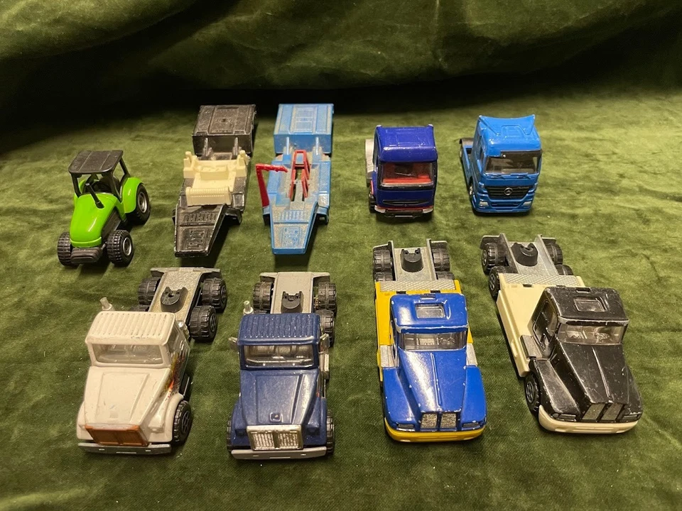 LOT 6 CAMIONS MAJORETTE + 2 REMORQUES + 1 TRACTEUR POUR PIECES OU RESTO - Photo 4/4