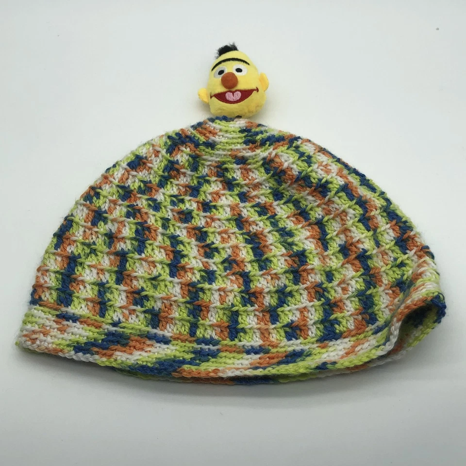 Sesame Street Lion Brand One Hat Wonder Oscar The Grouch Bert Ernie Foto 2 de 4