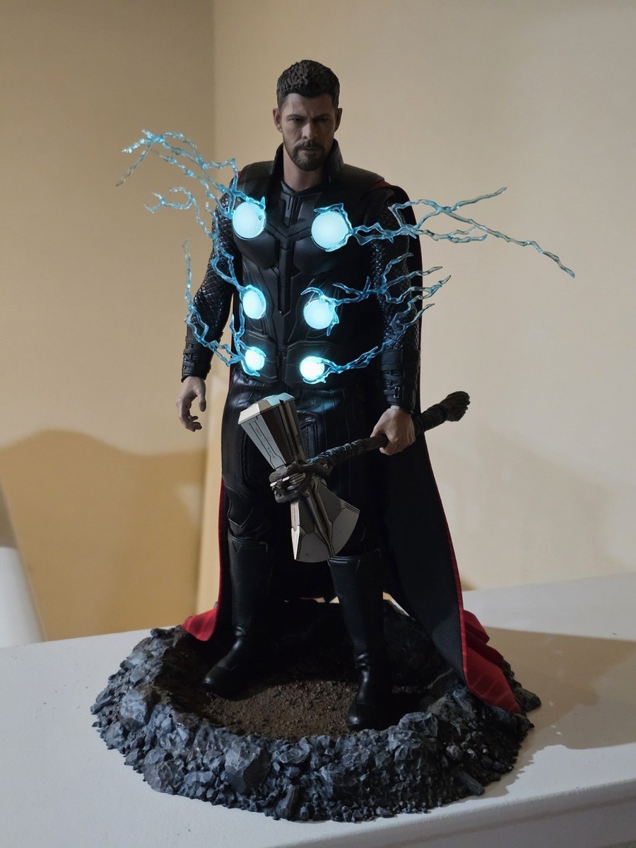 Hot Toys MMS474 1/6 Thor Avengers Infinity War Custom Crater Base