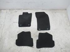 Audi A1 8X 10-15 Set Fussmatten 4 Stück schwarz Stoff 8X1863691A