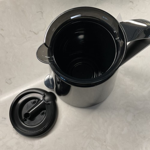 Keurig 2.0 Thermal Carafe Pitcher 32oz Black Coffee Pitcher NWT - Picture 3 of 8