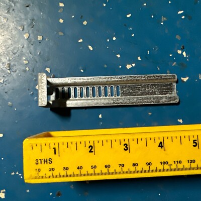 ASKO D5424 dishwasher - Kick Plate Bracket  (BX-29)