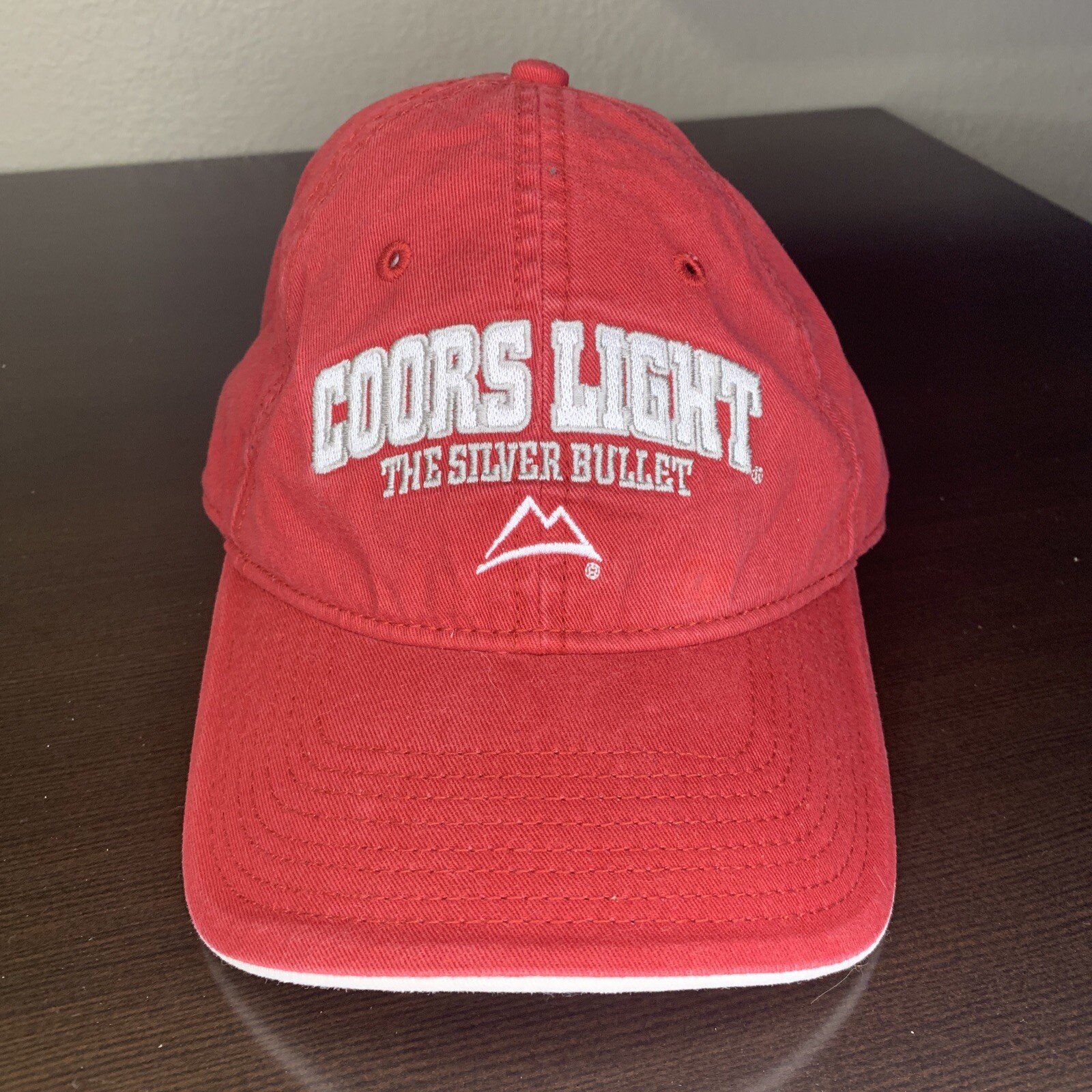Vintage Coors Light Silver Bullet adjustable red baseball cap rare collectible