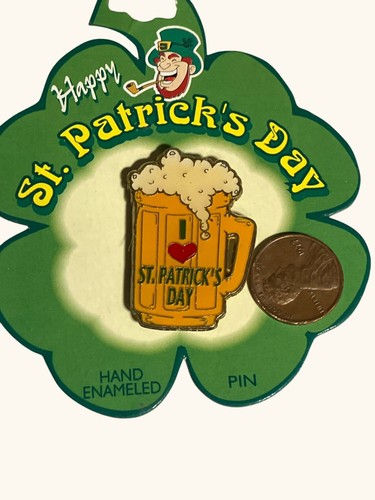 St. Patricks Day Beer Mug Hand Enameled Pin - Picture 4 of 6