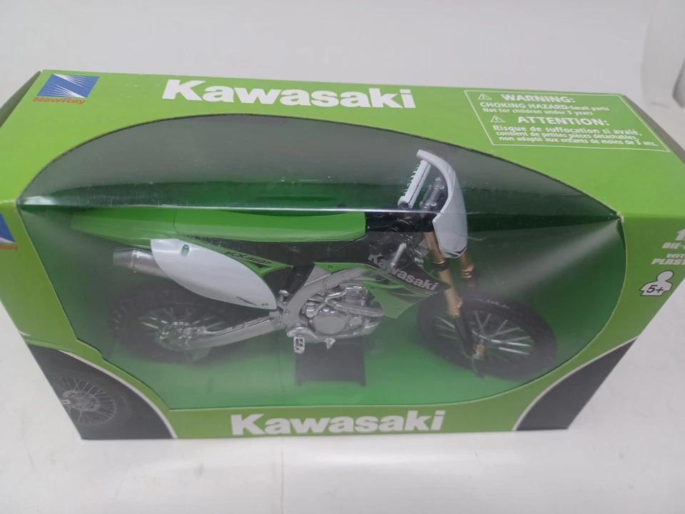 Novo Ray Kawasaki KX450F 1:12 fundido - Imagem 3 de 4