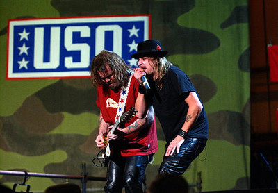 Kid Rock at Ramstein Air Base in Germany Saturday Dec 8 for United- Old Photo 30