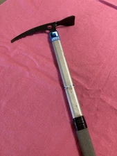 Laparade Desmaison “Aneto” Ice Axe