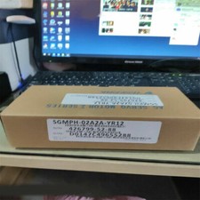 1PC New Yaskawa SGMPH-02A2A-YR12 Servo Motor In Box Expedited Shipping