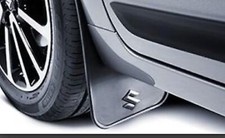 Neu Original Suzuki Baleno 2016> Vorne Schlamm Klappe Satz Spritzschutz Flexibel
