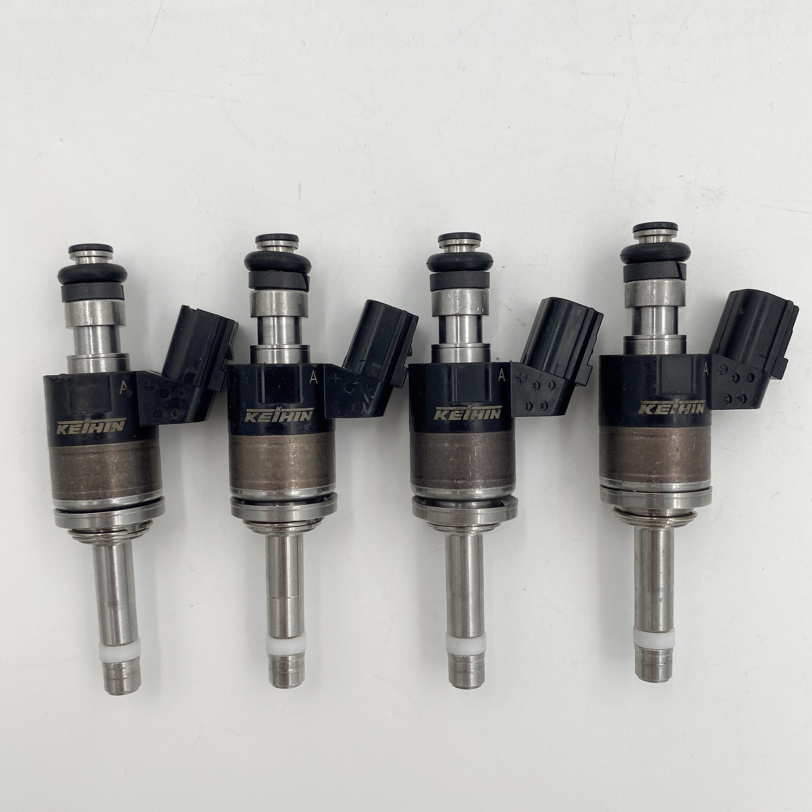 4PCS FUEL INJECTORS 160105R1305 FOR HONDA 1520 FIT 1316 VEZEL 1.5L